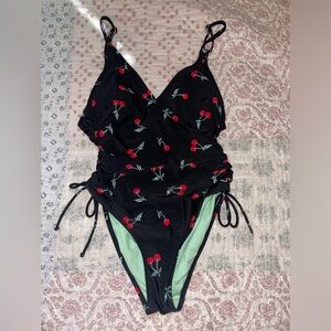 🍒California Sunshine Cherry design, one piece swimsuit with tie sides EUC 🍒
